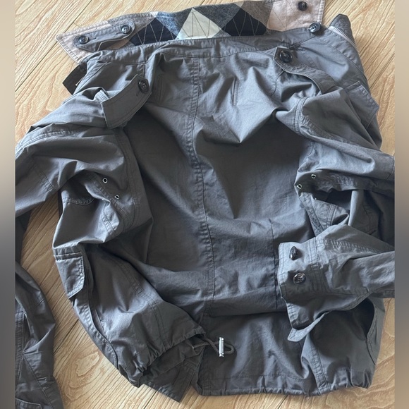 EXTREME RARE Burberry Olive Jacket with Burberry print collar - Picture 5 of 6